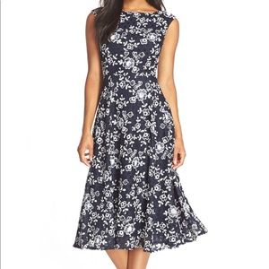 Betsey Johnson lace/embroider/crochet/eyelet dress